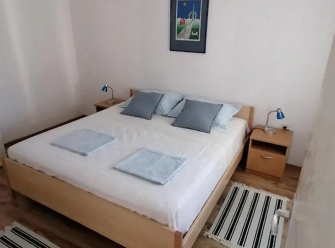 Apartament Apartman Nora